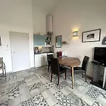 Gasni - Appt T2 Climatise Avec Piscine Et Acces Golfe De St Tropez *