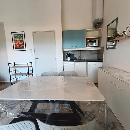 Gasni - Appt T2 Climatise Avec Piscine Et Acces Golfe De St Tropez *